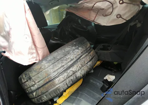 2018 Chevrolet Malibu Lt z USA, uszkodzony, nr VIN 1G1ZD5ST0JF162086